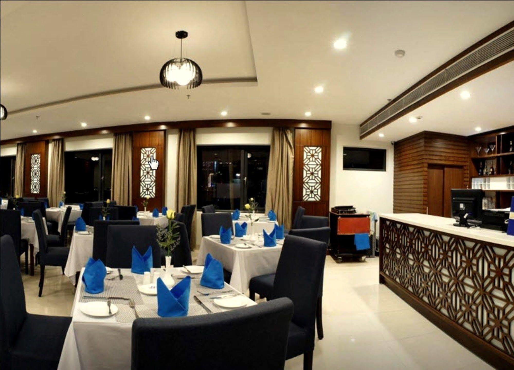 Bac Cuong Hotel Da Nang Exteriör bild