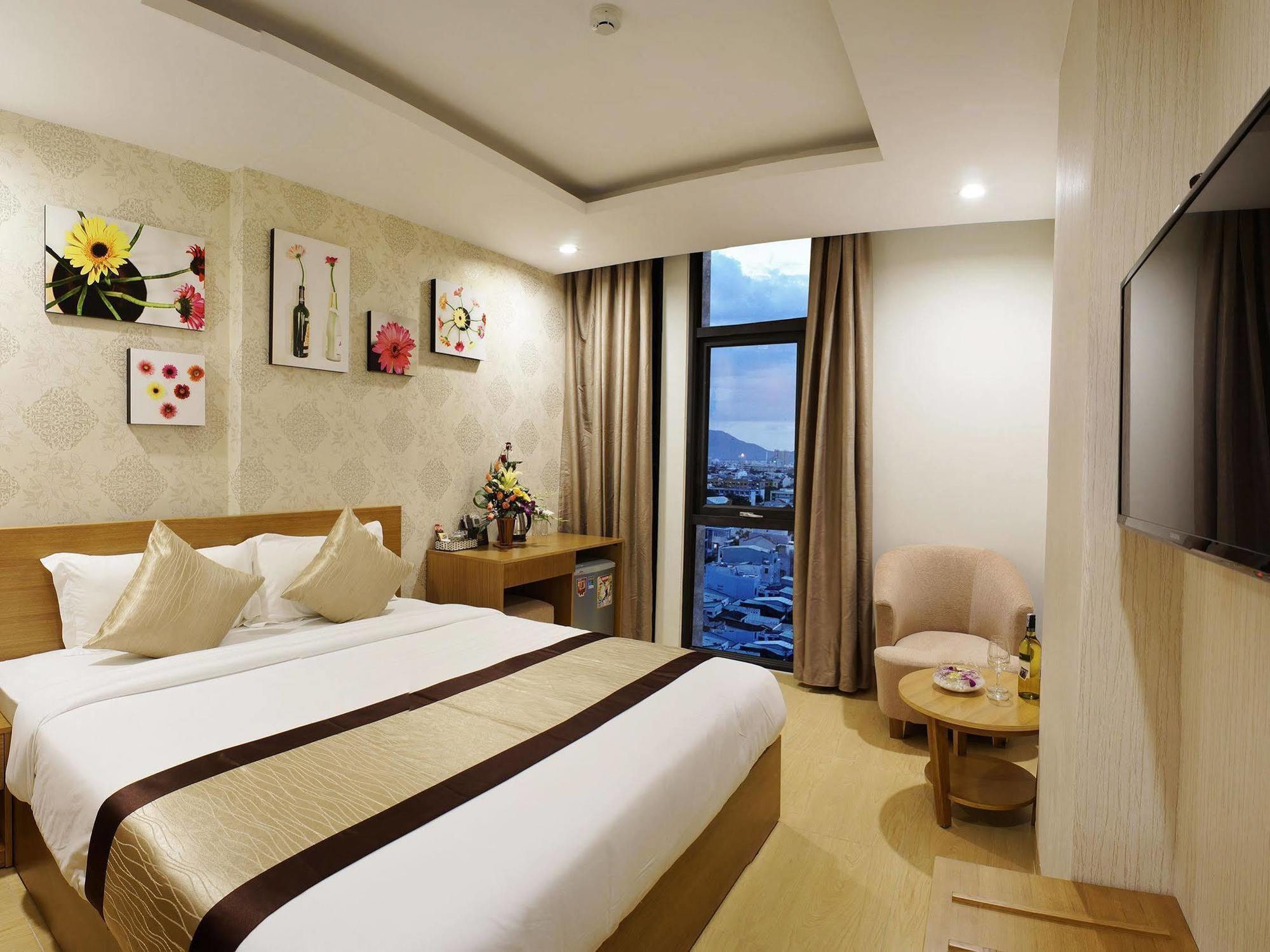 Bac Cuong Hotel Da Nang Exteriör bild